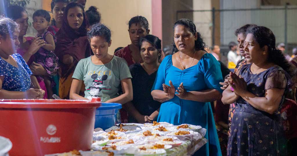 Community kitchen in Sri Lanka provides essential aid to those in need during crises